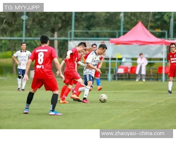 中国足球国家队直播盛况回顾与精彩瞬间分析